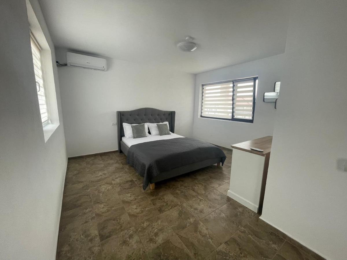 Casa Ryn Hotel Vama Veche Ngoại thất bức ảnh